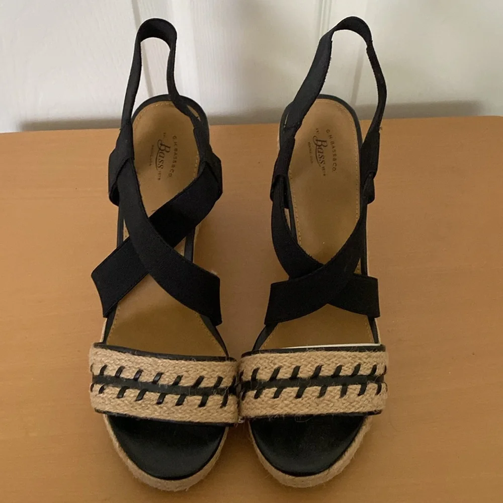 G.H. Bass Rylee Espadrille Wedge Sandals Black and Tan Women’s Size 9.5M